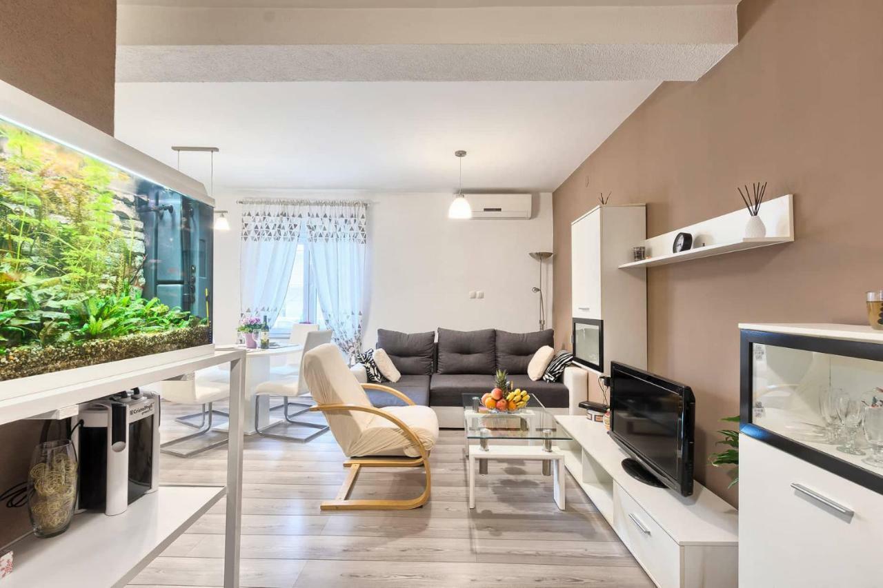 Apartment Mario's Place Pula